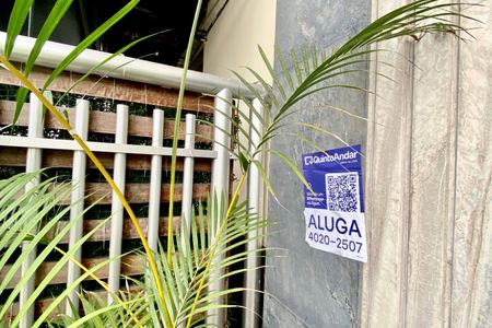 Apartamento para alugar com 60m², 2 quartos e sem vaga Apartamento para alugar com 60m², 2 quartos e sem vagaPlaca