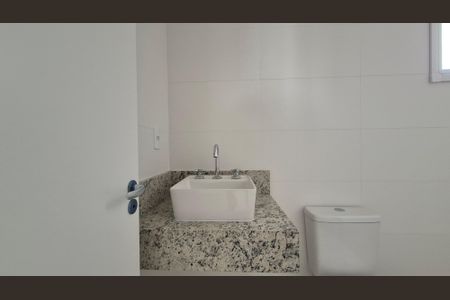 Apartamento à venda com 69m², 2 quartos e 2 vagas Apartamento à venda com 69m², 2 quartos e 2 vagasBanheiro