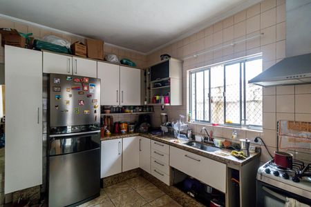 Casa à venda com 253m², 3 quartos e 2 vagasCasa 01 - Cozinha