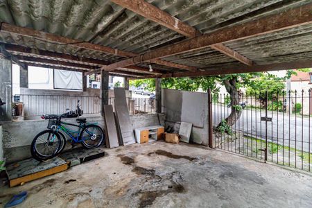 Casa à venda com 253m², 3 quartos e 2 vagasGaragem