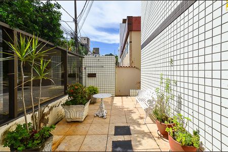 Apartamento à venda com 135m², 3 quartos e 2 vagasEntrada