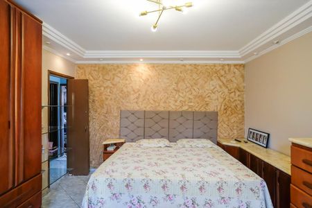 Casa à venda com 210m², 4 quartos e 2 vagasQuarto 1