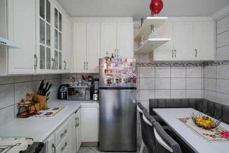 Casa à venda com 210m², 4 quartos e 2 vagasCozinha