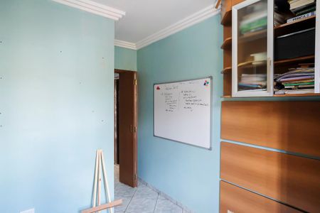 Casa à venda com 210m², 4 quartos e 2 vagasQuarto 2