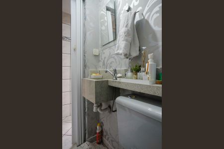 Casa à venda com 210m², 4 quartos e 2 vagasLavabo 1