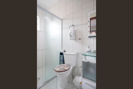 Casa à venda com 210m², 4 quartos e 2 vagasBanheiro da suíte