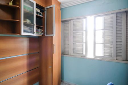 Casa à venda com 210m², 4 quartos e 2 vagasQuarto 2