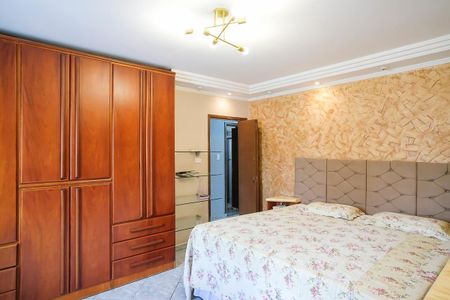 Casa à venda com 210m², 4 quartos e 2 vagasQuarto 1