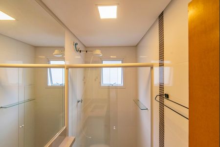 Apartamento para alugar com 95m², 2 quartos e 1 vaga Apartamento para alugar com 95m², 2 quartos e 1 vagaBanheiro