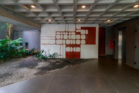 Apartamento à venda com 86m², 1 quarto e sem vaga Apartamento à venda com 86m², 1 quarto e sem vagaHall Social