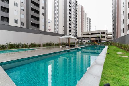 Apartamento para alugar com 34m², 2 quartos e sem vagaÁrea comum - Piscina