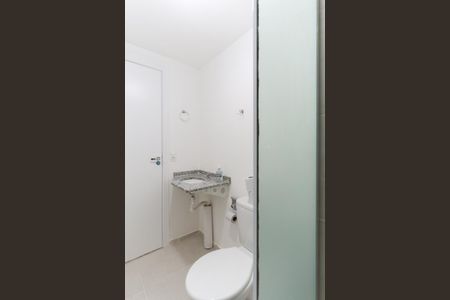 Apartamento para alugar com 34m², 2 quartos e sem vagaBanheiro