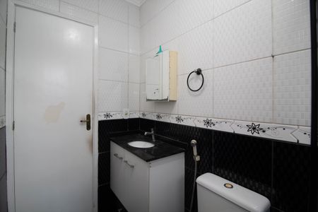 Casa à venda com 190m², 3 quartos e 2 vagas Casa à venda com 190m², 3 quartos e 2 vagasBanheiro da suite 1