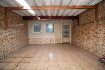 Casa à venda com 190m², 3 quartos e 2 vagas Casa à venda com 190m², 3 quartos e 2 vagasGaragem