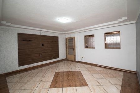 Casa à venda com 190m², 3 quartos e 2 vagas Casa à venda com 190m², 3 quartos e 2 vagasSala