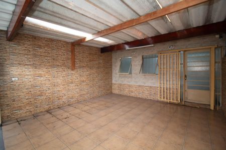 Casa à venda com 190m², 3 quartos e 2 vagas Casa à venda com 190m², 3 quartos e 2 vagasGaragem