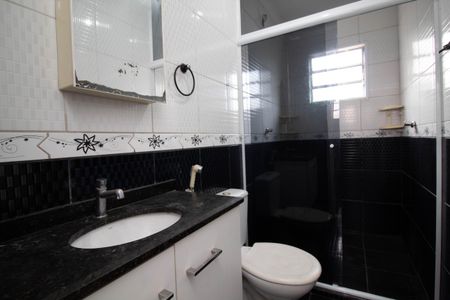 Casa à venda com 190m², 3 quartos e 2 vagas Casa à venda com 190m², 3 quartos e 2 vagasBanheiro da suite 1