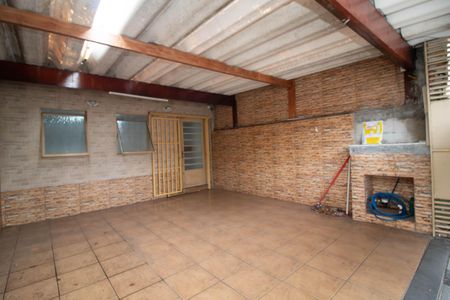 Casa à venda com 190m², 3 quartos e 2 vagas Casa à venda com 190m², 3 quartos e 2 vagasGaragem