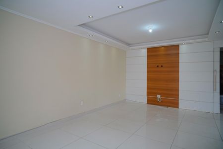 Sala de casa para alugar com 3 quartos, 250m² em Piratininga, Niterói