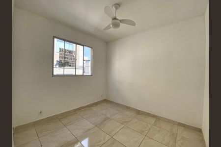 Quarto 2 de apartamento para alugar com 2 quartos, 115m² em Petrópolis, Betim