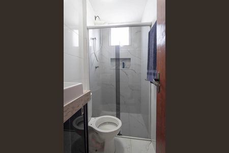 Apartamento para alugar com 58m², 2 quartos e sem vagaBanheiro social 