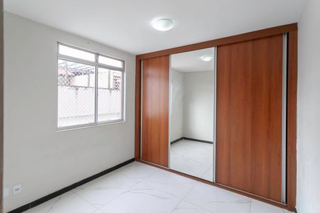 Apartamento para alugar com 58m², 2 quartos e sem vagaQuarto 2