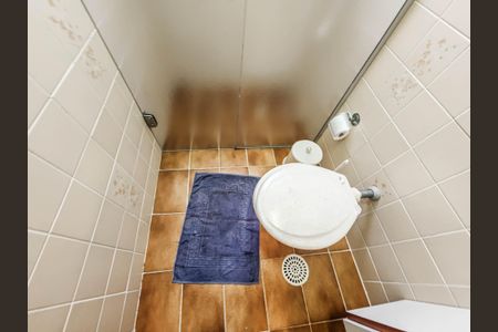 Apartamento para alugar com 89m², 2 quartos e 1 vaga Apartamento para alugar com 89m², 2 quartos e 1 vagaBanheiro do Quarto 1