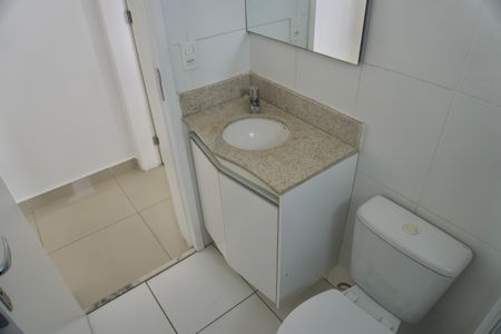 Apartamento para alugar com 49m², 2 quartos e 1 vaga Apartamento para alugar com 49m², 2 quartos e 1 vagaBanheiro