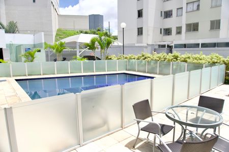 Apartamento para alugar com 49m², 2 quartos e 1 vaga Apartamento para alugar com 49m², 2 quartos e 1 vagaPiscina