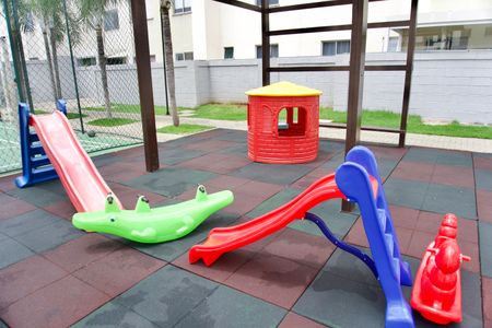 Apartamento para alugar com 49m², 2 quartos e 1 vaga Apartamento para alugar com 49m², 2 quartos e 1 vagaPlayground