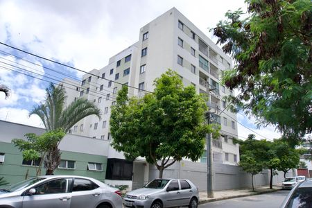 Apartamento para alugar com 49m², 2 quartos e 1 vaga Apartamento para alugar com 49m², 2 quartos e 1 vagaFachada do Prédio