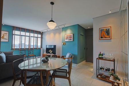 Apartamento à venda com 2 quartos, 80m² em Anchieta, Belo Horizonte