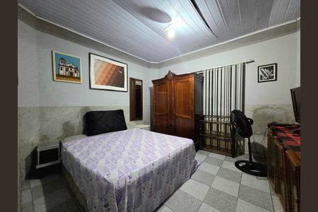 Casa de condomínio à venda com 165m², 7 quartos e 1 vagaQuarto 1