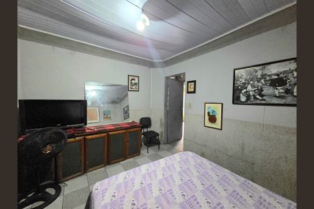 Casa de condomínio à venda com 165m², 7 quartos e 1 vagaQuarto 1