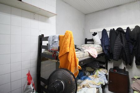 Casa à venda com 165m², 5 quartos e 1 vaga Casa à venda com 165m², 5 quartos e 1 vagaQuarto de Serviço 1