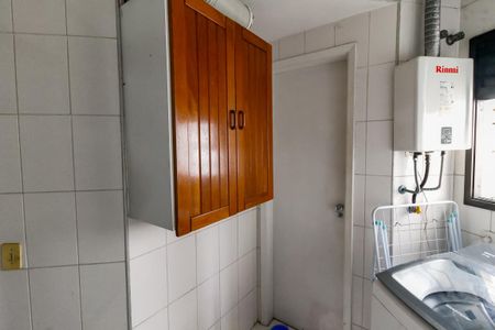 Apartamento à venda com 89m², 3 quartos e 2 vagas Apartamento à venda com 89m², 3 quartos e 2 vagasDetalhe da area de serviço