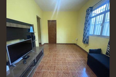 Sala de casa para alugar com 3 quartos, 90m² em Parque Pauliceia, Duque de Caxias