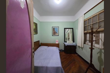 Casa de condomínio à venda com 160m², 4 quartos e 1 vagaQuarto 2