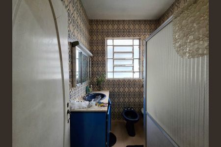 Casa de condomínio à venda com 160m², 4 quartos e 1 vagaBanheiro 2