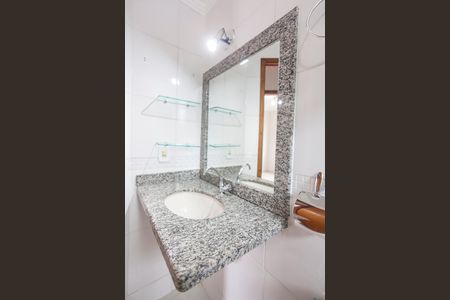 Apartamento para alugar com 53m², 2 quartos e 1 vaga Apartamento para alugar com 53m², 2 quartos e 1 vagaBanheiro Social