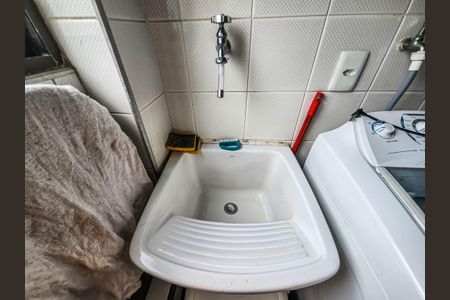 Apartamento para alugar com 86m², 2 quartos e 1 vagaÁrea de Serviço