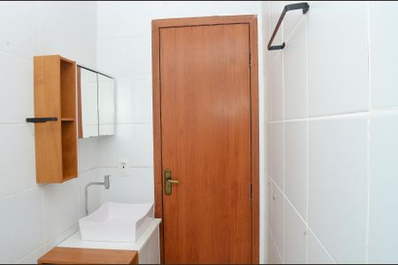 Apartamento para alugar com 64m², 2 quartos e 1 vagaBanheiro Corredor