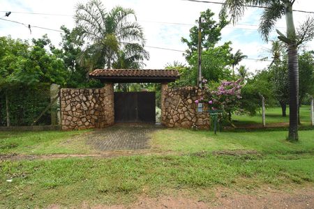 Fachada de casa de condomínio à venda com 3 quartos, 1560m² em Cidade Universitária, Campinas