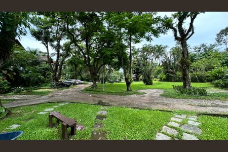 Casa à venda com 210m², 5 quartos e 2 vagas Casa à venda com 210m², 5 quartos e 2 vagasÁrea comum