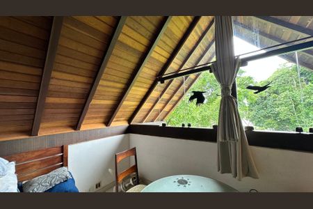 Casa à venda com 210m², 5 quartos e 2 vagas Casa à venda com 210m², 5 quartos e 2 vagasQuarto 5