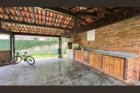 Casa à venda com 210m², 5 quartos e 2 vagas Casa à venda com 210m², 5 quartos e 2 vagasÁrea comum