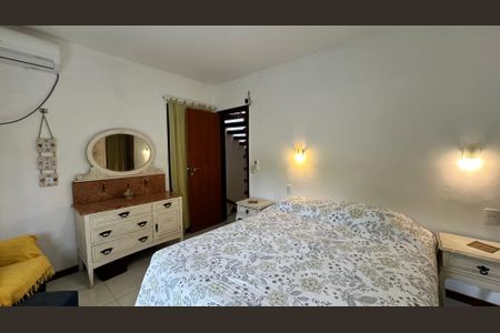 Casa à venda com 210m², 5 quartos e 2 vagas Casa à venda com 210m², 5 quartos e 2 vagasQuarto 2