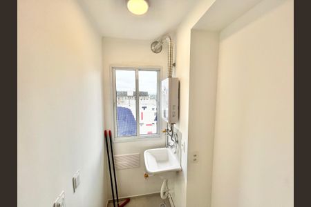 Apartamento para alugar com 40m², 2 quartos e sem vagaCozinha e Área de Serviço