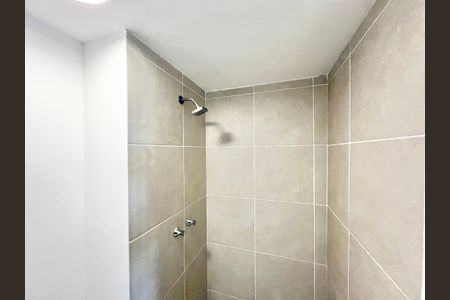 Apartamento para alugar com 40m², 2 quartos e sem vagaBanheiro