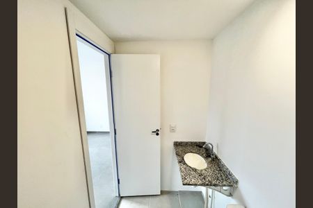 Apartamento para alugar com 40m², 2 quartos e sem vagaBanheiro